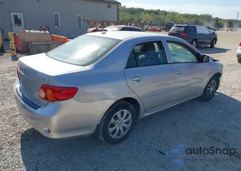 2010 Toyota Corolla Le z USA, uszkodzony, nr VIN 2T1BU4EE1AC497429